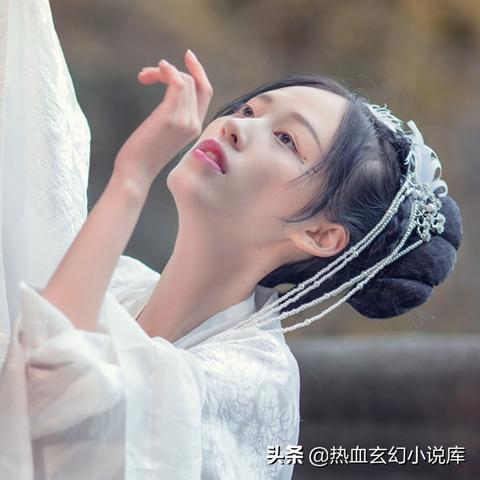 《修真巅峰：揭秘境界碾压无敌之路，独家攻略曝光！》