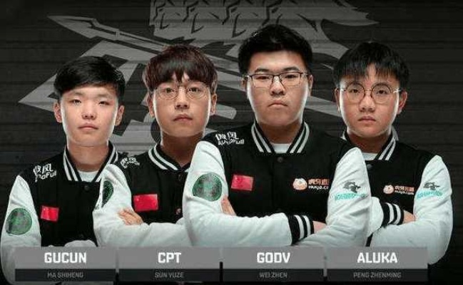 BLG战队逆袭!MSI激战3:2力克FLY,四强席位稳了 BLG战队逆袭!MSI激战3:2力克FLY,四强席位稳了